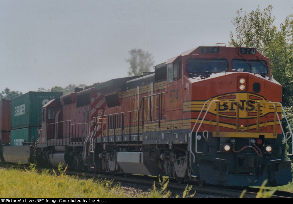 BNSF 574 West